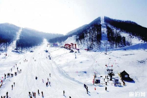 长春莲花山滑雪场 长春莲花山滑雪场攻略 长春莲花山滑雪场票价