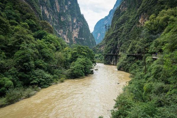 巴拉格宗香格里拉大峡谷景区怎么样 巴拉格宗香格里拉大峡谷游玩攻略