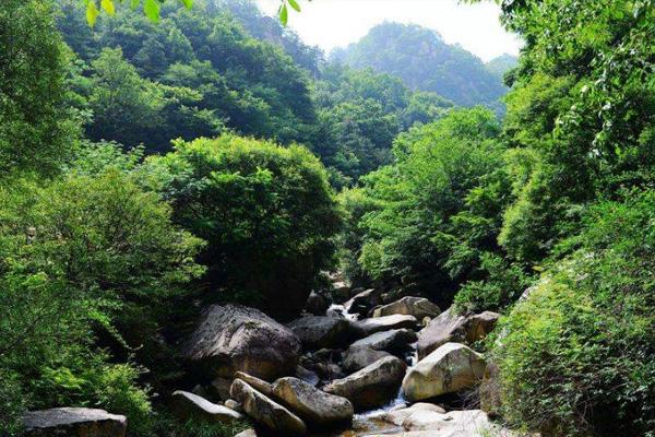 天河大峡谷风景区好玩吗 天河大峡谷有红叶吗