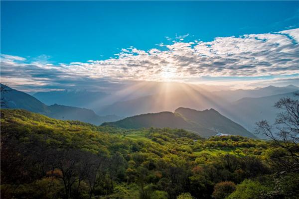 四川省九鼎山在什么位置-好玩吗-游玩攻略