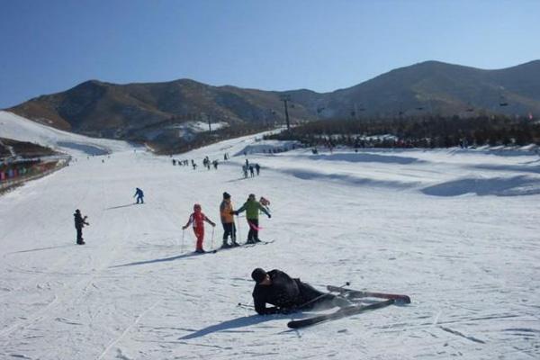 何家沟滑雪场什么时候开门票及游玩攻略