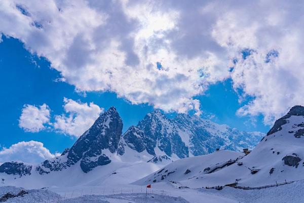 丽江玉龙雪山门票价格及游玩攻略