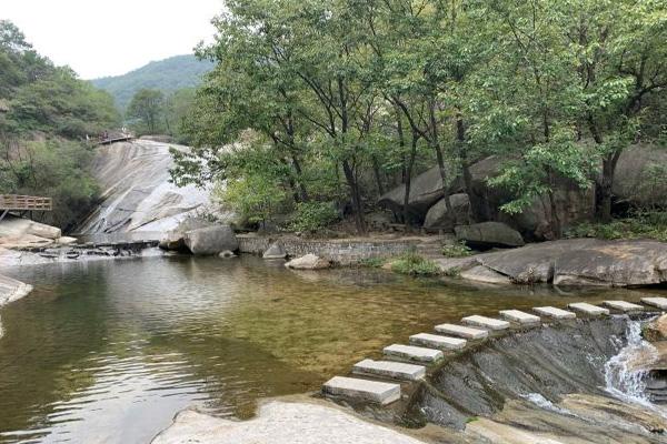 南阳五朵山风景区门票多少钱及游玩攻略